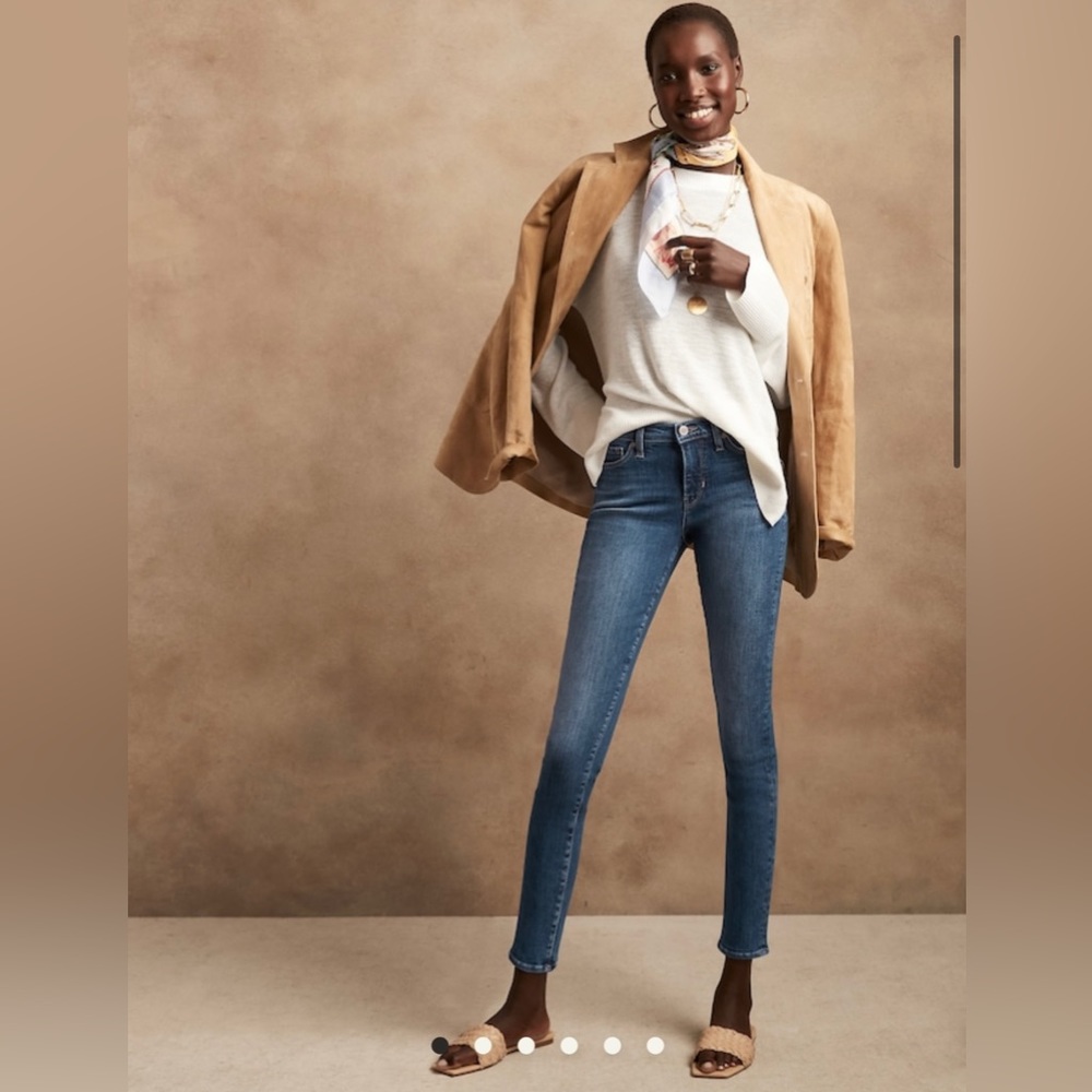 NWT Banana Republic Mid Rise Skinny Jean